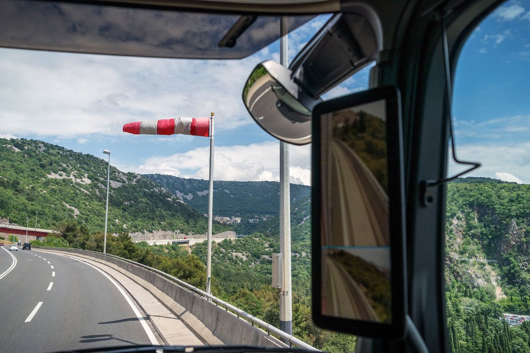 Mercedes-Benz New Actros