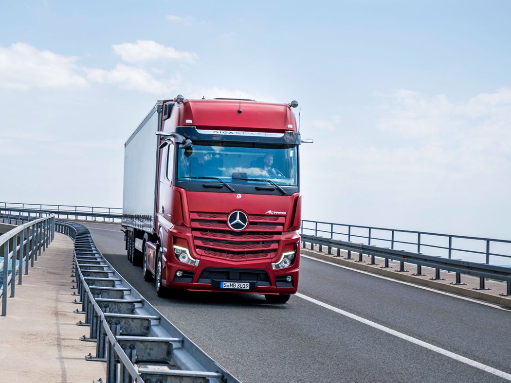 Mercedes-Benz New Actros