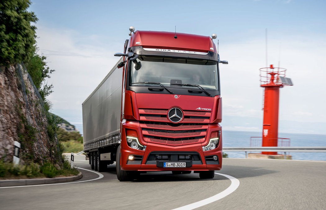 Mercedes-Benz New Actros