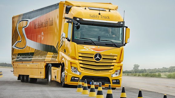 Daimler Trucks a bezpečnostní systémy 