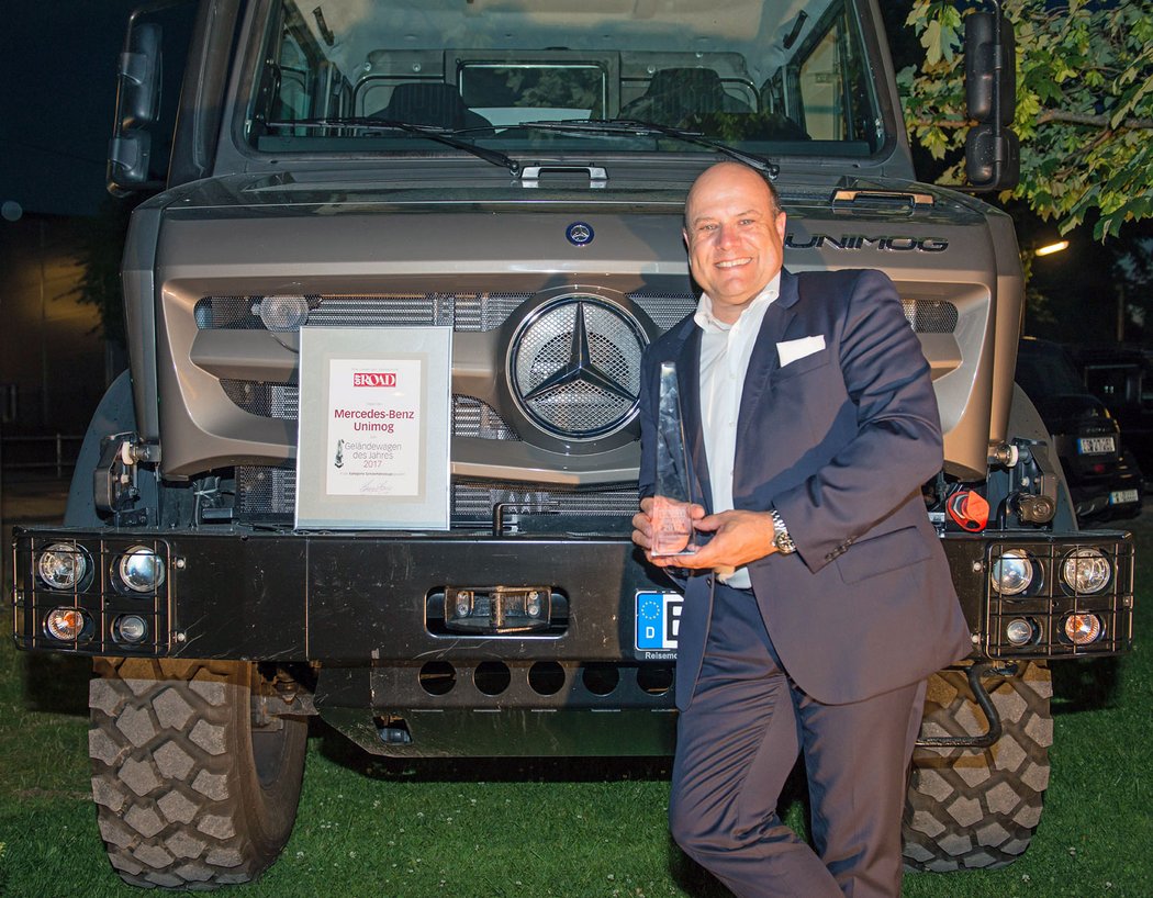 Mercedes-Benz Unimog je Off-Road Vehicle of the Year 2017