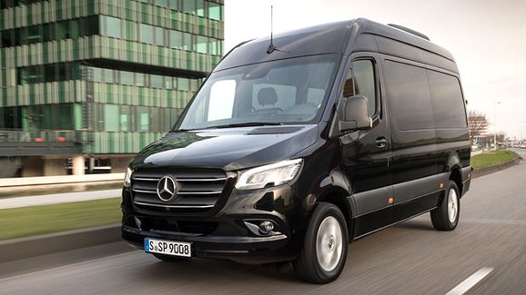 Prohlédněte si nový Mercedes-Benz Sprinter ve velké galerii