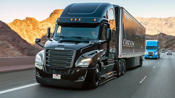 Daimler Trucks investuje do nákladních vozidel s autonomním řízením