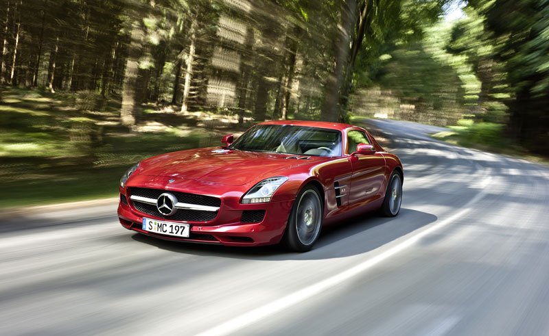 Mercedes-Benz SLS AMG