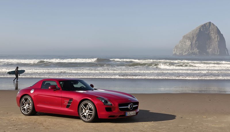 Mercedes-Benz SLS AMG