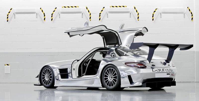 Mercedes-Benz SLS AMG