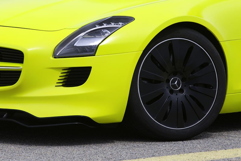 Mercedes-Benz SLS AMG