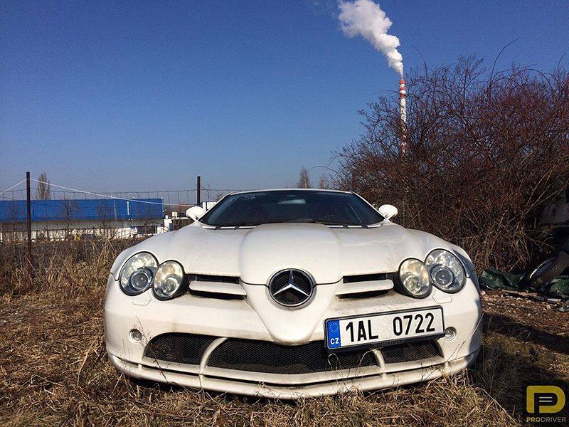 Mercedes-Benz SLR