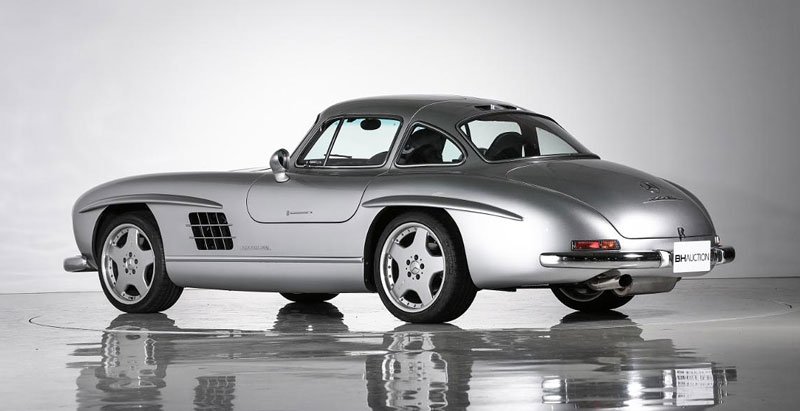 Mercedes-Benz 300 SL AMG