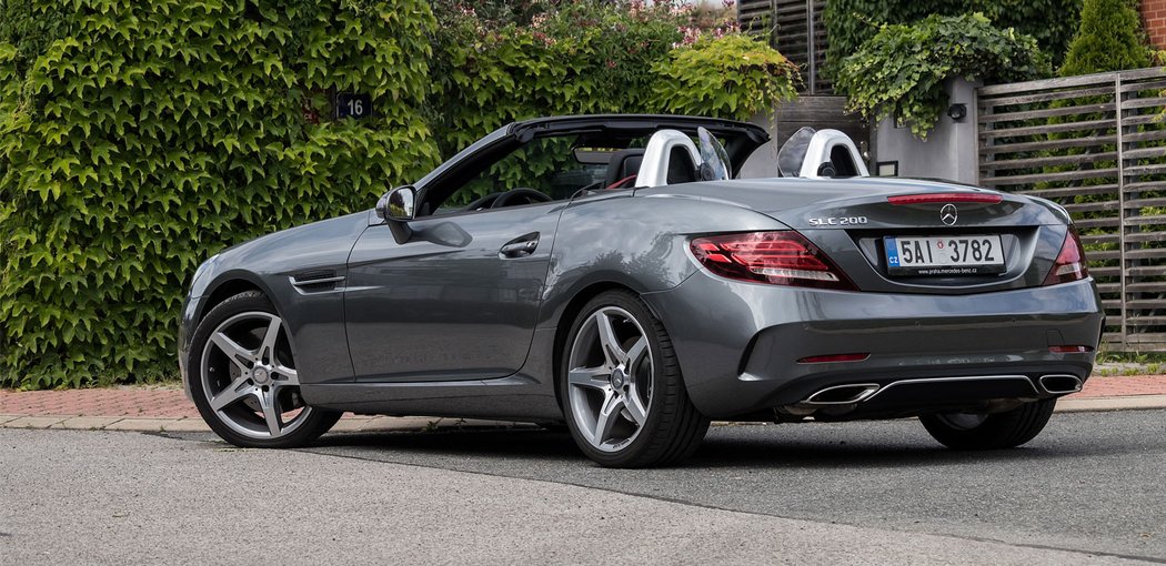 Mercedes-Benz SLC 200