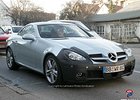 Spy Photos: Facelift pro Mercedes-Benz SLK
