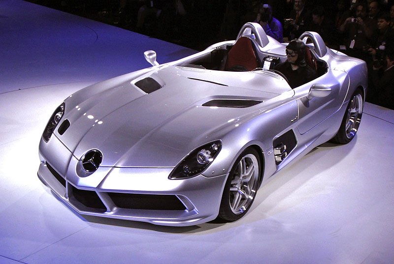 Mercedes-Benz SLR