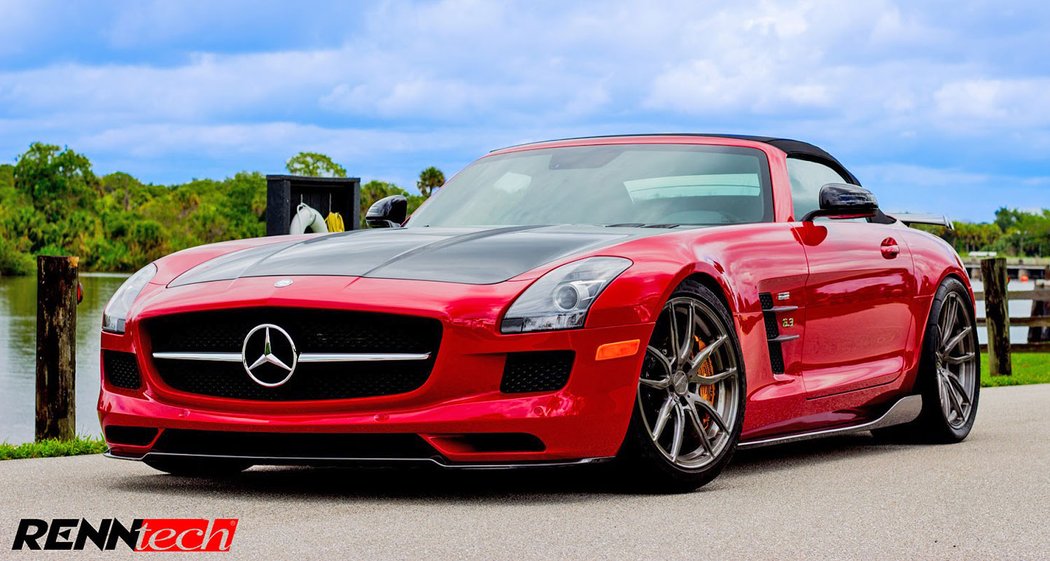 Mercedes-Benz SLS