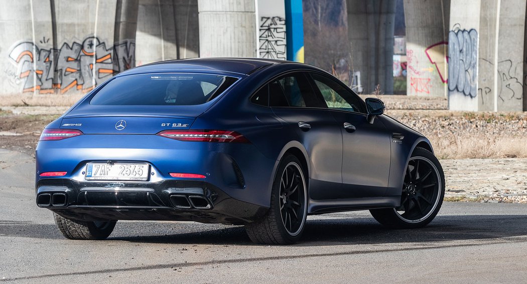 Mercedes-AMG GT 63 S 4Matic+ 4dveřové kupé