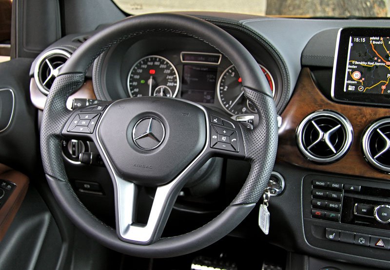 Mercedes-Benz B