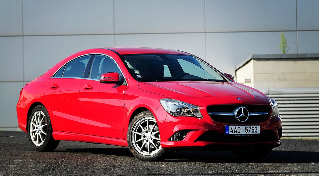 Mercedes-Benz CLA