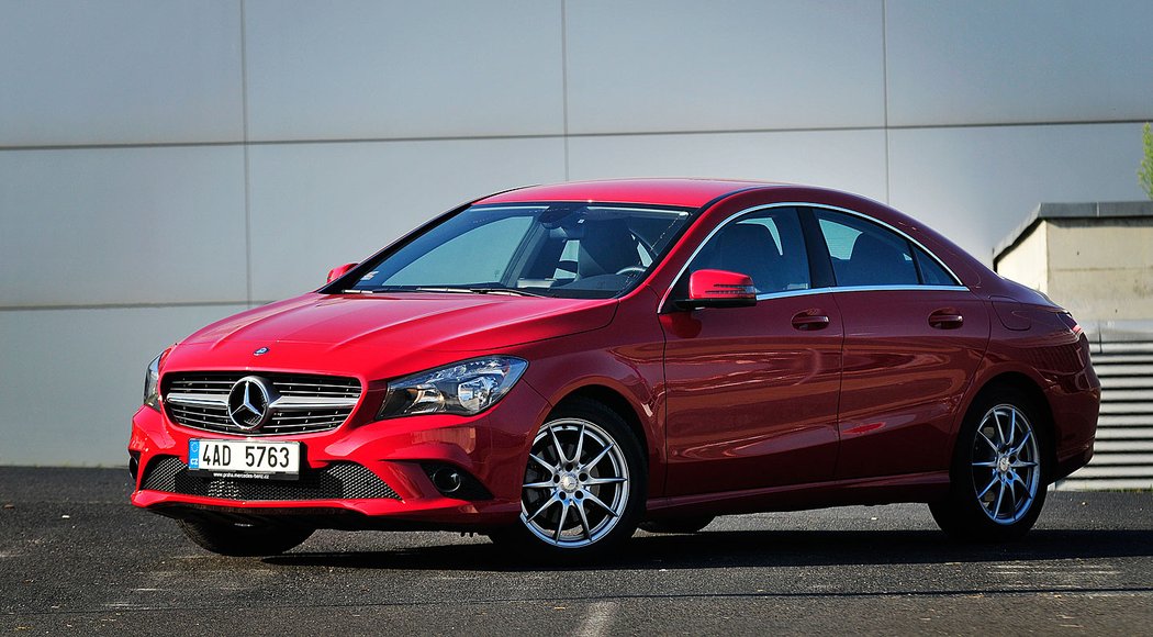 Mercedes-Benz CLA