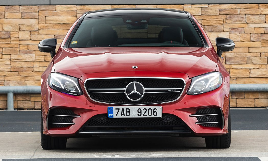 mercedesbenz testy srovnavacitesty luxusni sportovni kupe