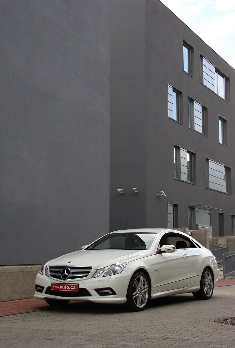 Mercedes-Benz E