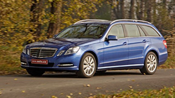 TEST Mercedes-Benz E 250 CDI 4Matic – Modrý Mauritius