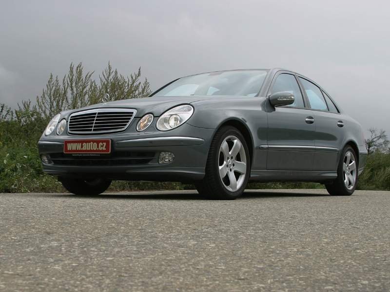 Mercedes-Benz E