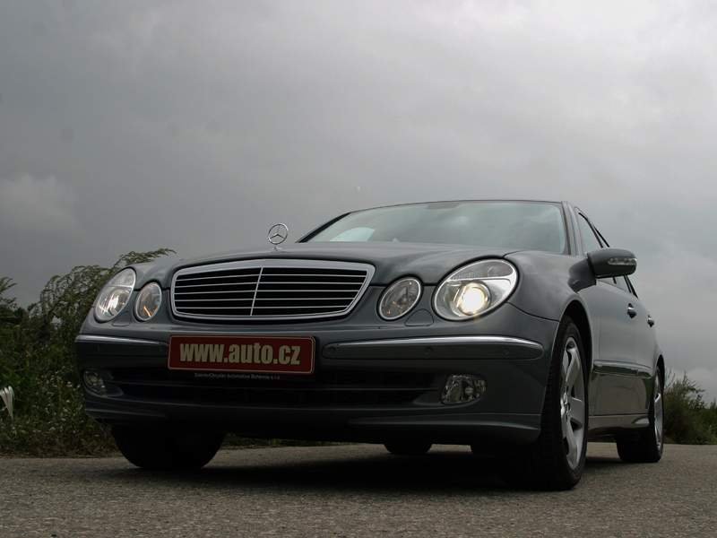 Mercedes-Benz E