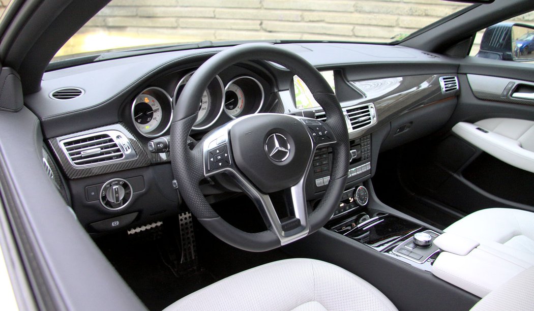 Mercedes-Benz CLS