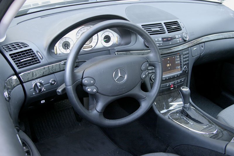 Mercedes-Benz E