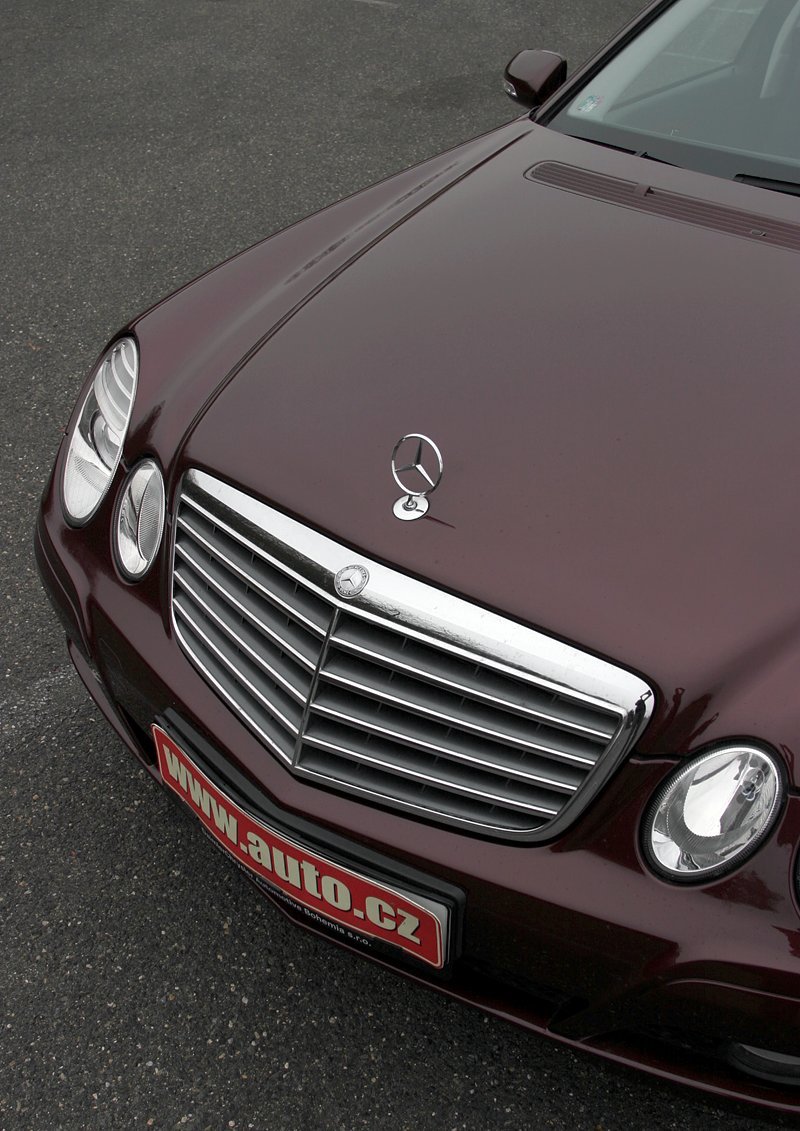 Mercedes-Benz E