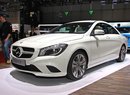 První statické dojmy: Mercedes-Benz CLA je stylový sedan pro dva (+video)