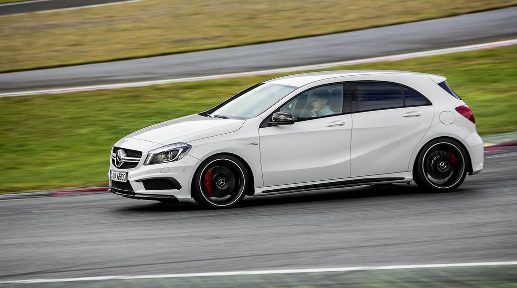 Mercedes-Benz A 45 AMG