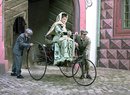 Bertha Benz: První dálkovou jízdu v dějinách automobilu před 130 lety uskutečnila žena