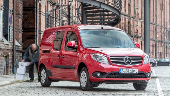 Bude i příští Mercedes Citan přeznačeným Renaultem Kangoo? Vypadá to tak