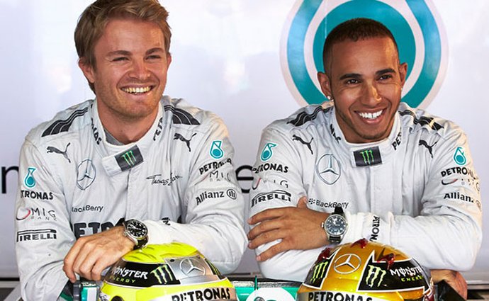 Piloti F1 Nico Rosberg a Lewis Hamilton se stali ambasadory značky IWC