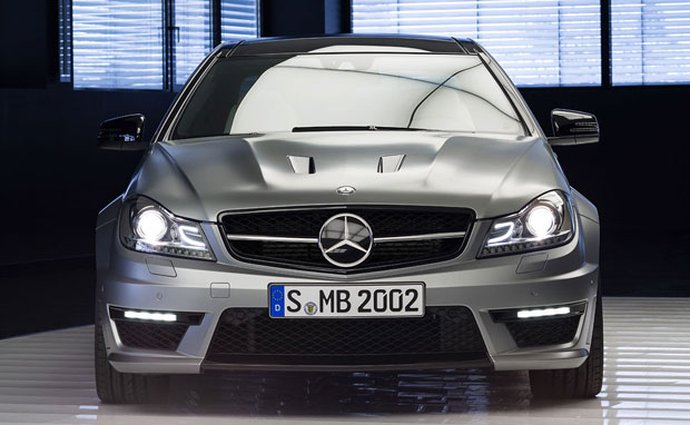 Mercedes-Benz C 63 AMG: V příští generaci i jako kabriolet