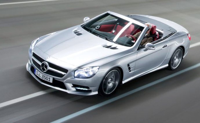 Soud zrušil zákaz prodeje některých Mercedes-Benzů ve Francii