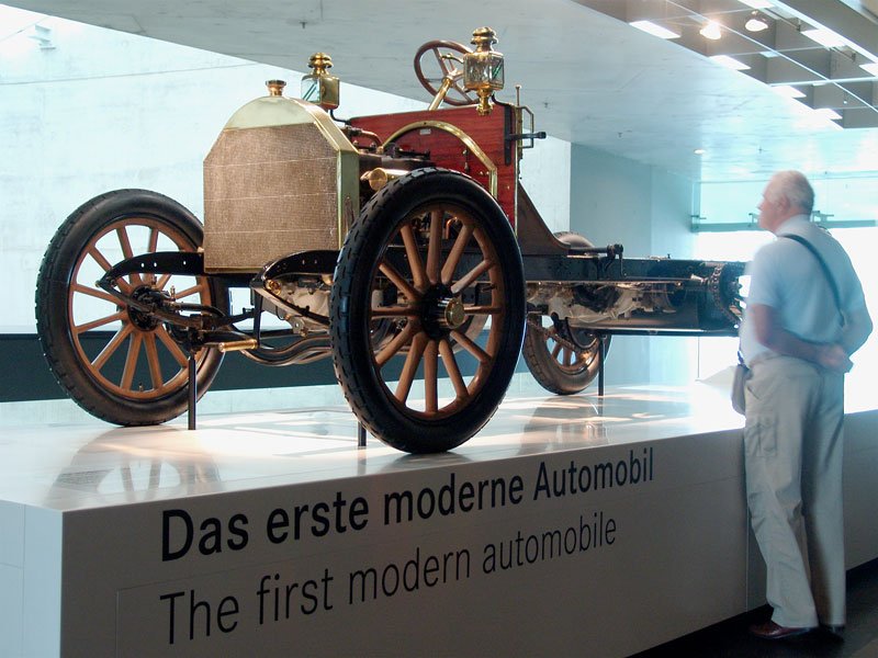 Mercedes-Benz SE