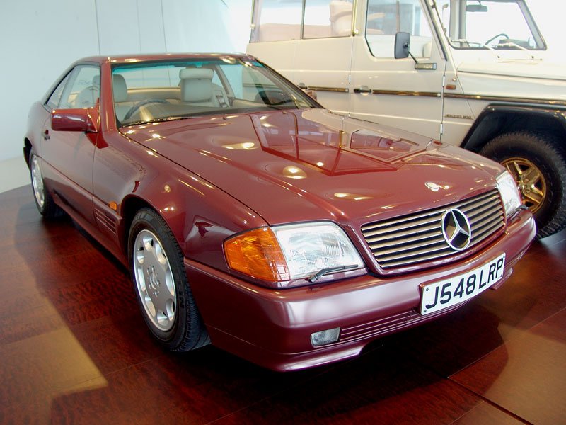 Mercedes-Benz SE