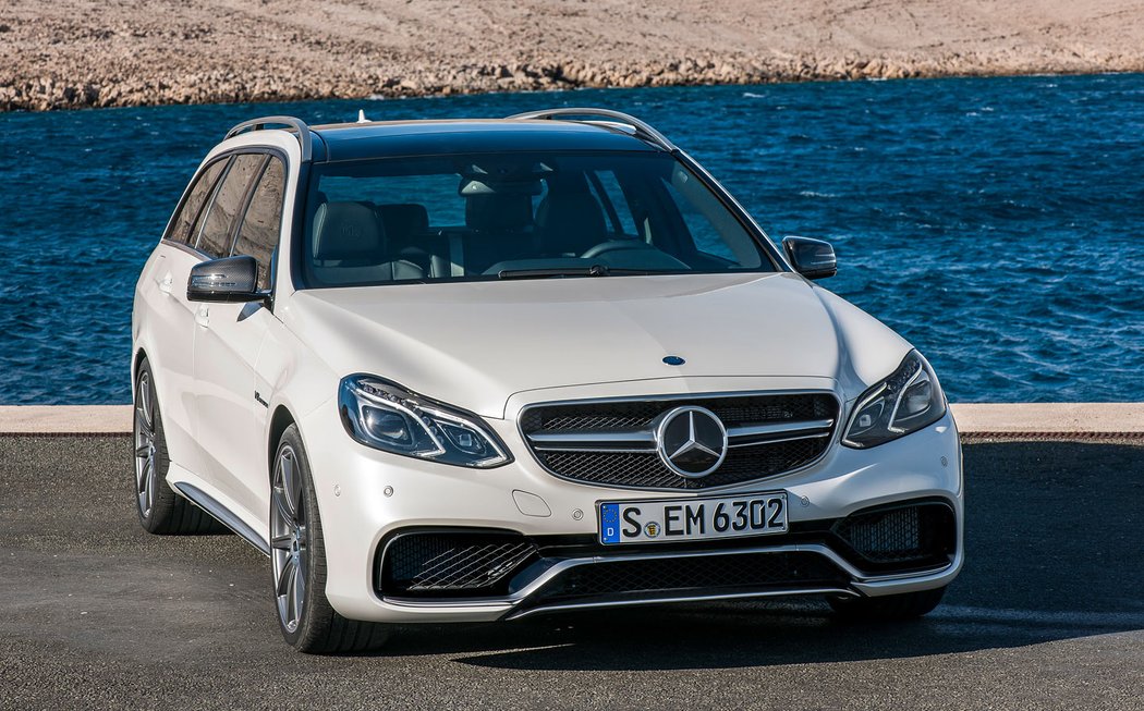 Mercedes-Benz E 63 AMG