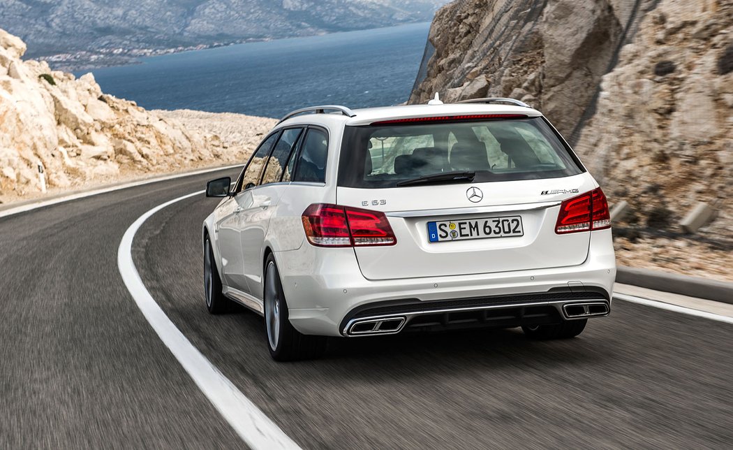 Mercedes-Benz E 63 AMG