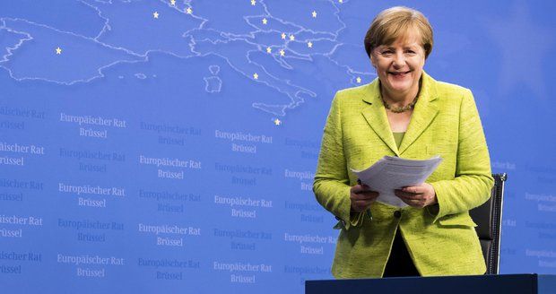 Merkelová: Islámský terorismus je pro nás výzva. Ale nebude tu věčně