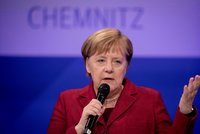 Merkelová přiznala chybu s migranty. Pomoc v nouzi ale obhajuje dál