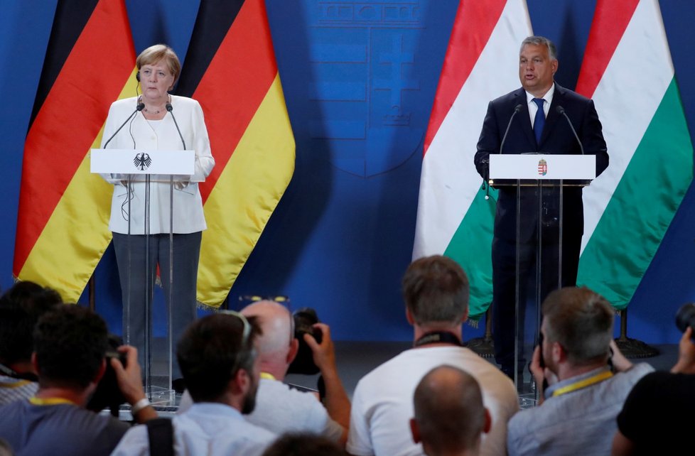 Merkelová a Orbán oslavili 30. výročí počátku pádu železné opony (19. 8. 2019).