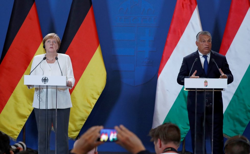 Merkelová a Orbán oslavili 30. výročí počátku pádu železné opony (19. 8. 2019)