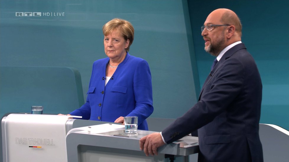 Angela Merkelová a Martin Schulz v předvolební televizní debatě