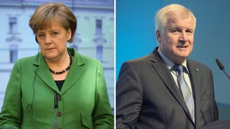 Bavorský premiér Seehofer chce stop uprchlíkům, jinak prý Merkelová musí jít  