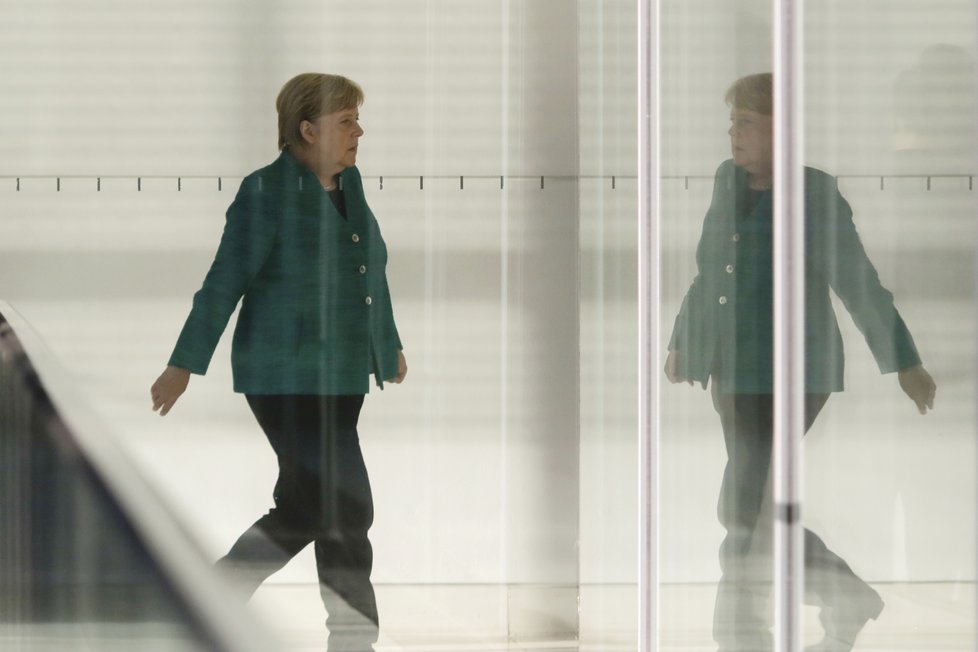 Kanceléřka Angela Merkelová utrpěla porážku.