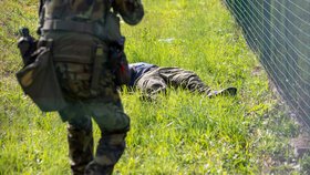 V Meru u Nelahozevsi se konalo cvičení.