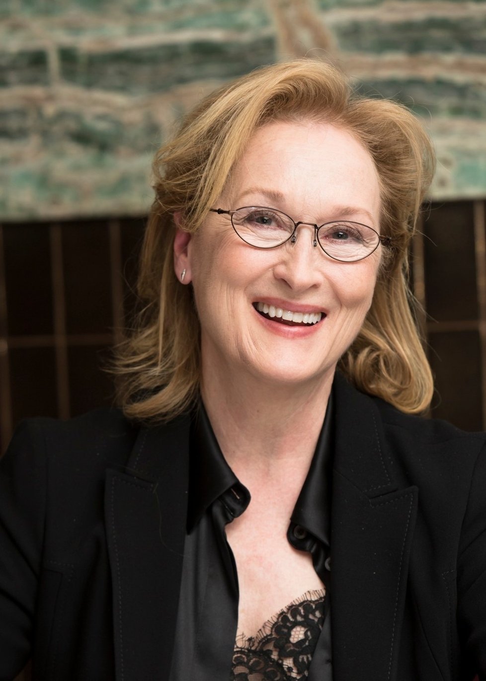 Meryl Streep nosí velmi často brýle.