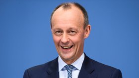 Friedrich Merz míří do čela CDU.